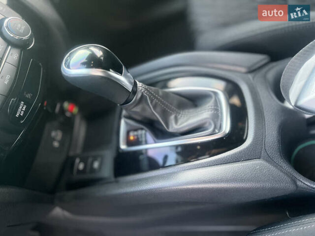 Синий Ниссан Rogue, объемом двигателя 2.5 л и пробегом 77 тыс. км за 18750 $, фото 15 на Automoto.ua