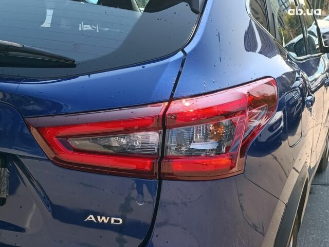 Синій Ніссан Rogue, об'ємом двигуна 2 л та пробігом 70 тис. км за 15490 $, фото 8 на Automoto.ua