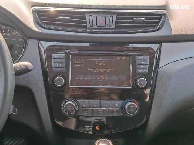 Синій Ніссан Rogue, об'ємом двигуна 2 л та пробігом 70 тис. км за 15490 $, фото 16 на Automoto.ua