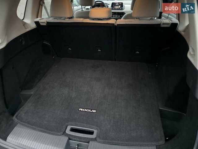 Синий Ниссан Rogue, объемом двигателя 2.5 л и пробегом 120 тыс. км за 18999 $, фото 29 на Automoto.ua
