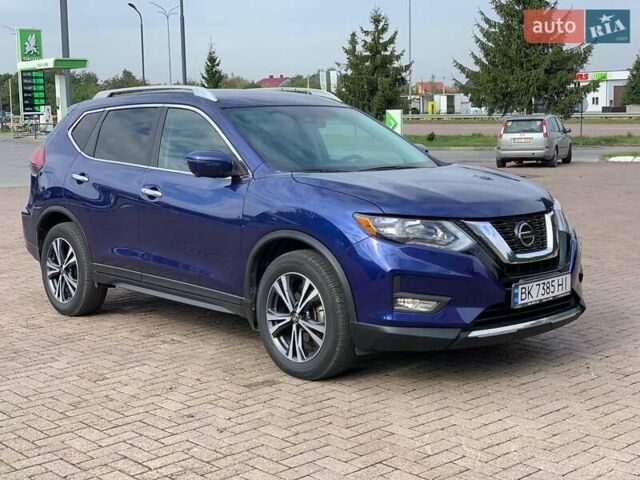 Синий Ниссан Rogue, объемом двигателя 2.49 л и пробегом 74 тыс. км за 17300 $, фото 5 на Automoto.ua