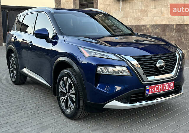 Синий Ниссан Rogue, объемом двигателя 2.49 л и пробегом 66 тыс. км за 21800 $, фото 3 на Automoto.ua