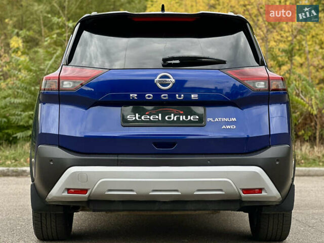 Синий Ниссан Rogue, объемом двигателя 2.49 л и пробегом 86 тыс. км за 28000 $, фото 3 на Automoto.ua