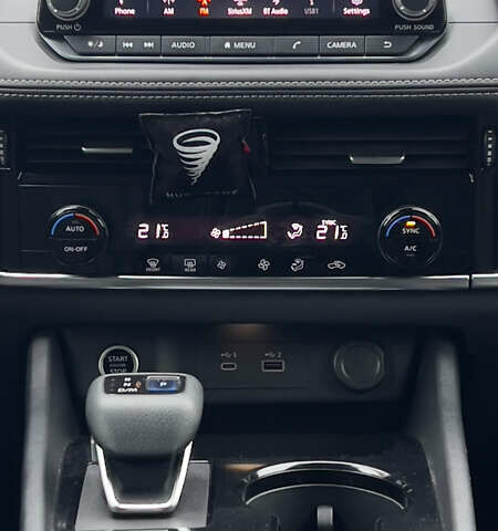 Синий Ниссан Rogue, объемом двигателя 2.49 л и пробегом 81 тыс. км за 24200 $, фото 10 на Automoto.ua