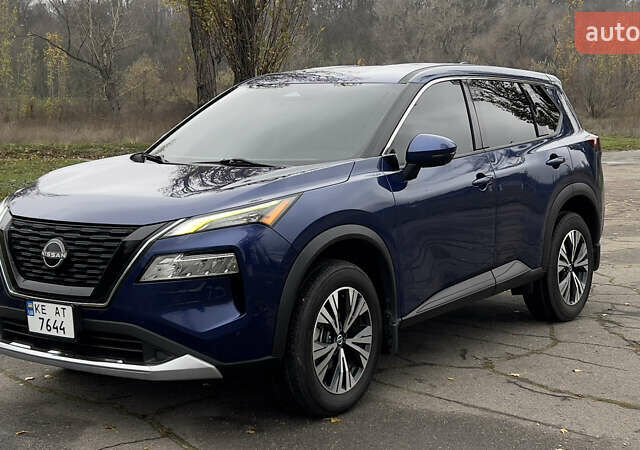 Синий Ниссан Rogue, объемом двигателя 2.49 л и пробегом 81 тыс. км за 24200 $, фото 1 на Automoto.ua