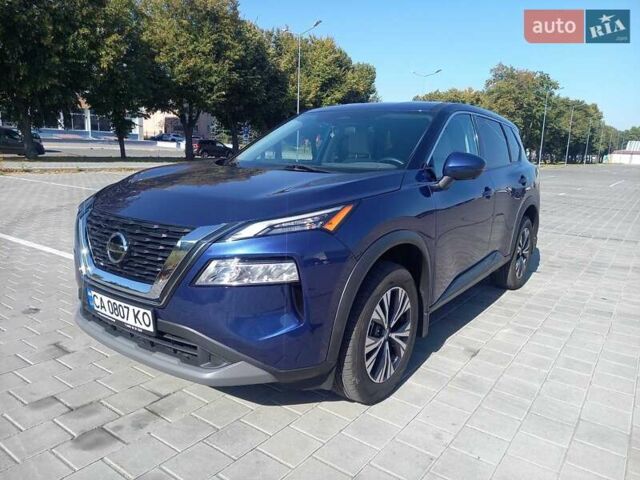 Синий Ниссан Rogue, объемом двигателя 2.5 л и пробегом 74 тыс. км за 21900 $, фото 1 на Automoto.ua