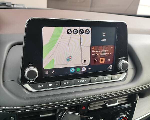 Синий Ниссан Rogue, объемом двигателя 2.49 л и пробегом 57 тыс. км за 25000 $, фото 7 на Automoto.ua