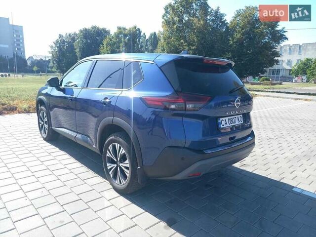Синий Ниссан Rogue, объемом двигателя 2.5 л и пробегом 74 тыс. км за 21900 $, фото 4 на Automoto.ua