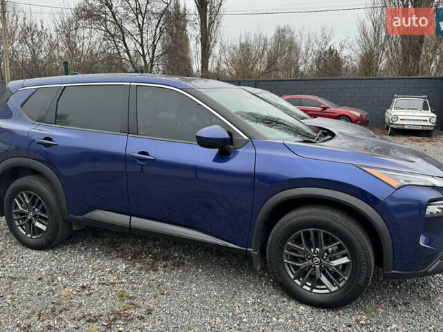 Синій Ніссан Rogue, об'ємом двигуна 2.49 л та пробігом 51 тис. км за 20300 $, фото 4 на Automoto.ua