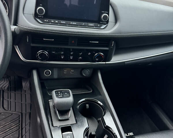 Синій Ніссан Rogue, об'ємом двигуна 2.49 л та пробігом 51 тис. км за 20300 $, фото 13 на Automoto.ua