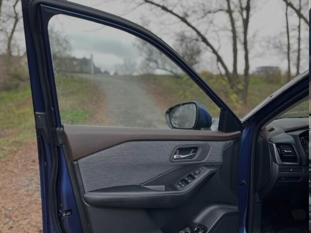 Синий Ниссан Rogue, объемом двигателя 0 л и пробегом 98 тыс. км за 21000 $, фото 7 на Automoto.ua