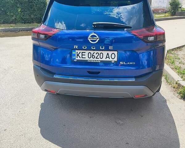 Синий Ниссан Rogue, объемом двигателя 2.49 л и пробегом 57 тыс. км за 25000 $, фото 1 на Automoto.ua