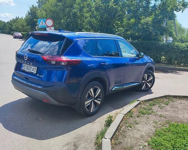 Синий Ниссан Rogue, объемом двигателя 2.49 л и пробегом 57 тыс. км за 25000 $, фото 2 на Automoto.ua