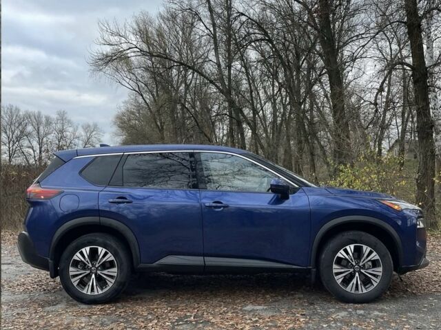 Синий Ниссан Rogue, объемом двигателя 0 л и пробегом 98 тыс. км за 21000 $, фото 1 на Automoto.ua