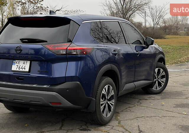Синий Ниссан Rogue, объемом двигателя 2.49 л и пробегом 81 тыс. км за 24200 $, фото 2 на Automoto.ua