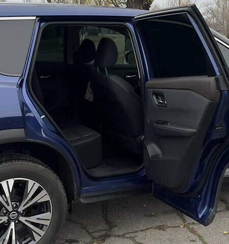 Синий Ниссан Rogue, объемом двигателя 2.49 л и пробегом 81 тыс. км за 24200 $, фото 5 на Automoto.ua