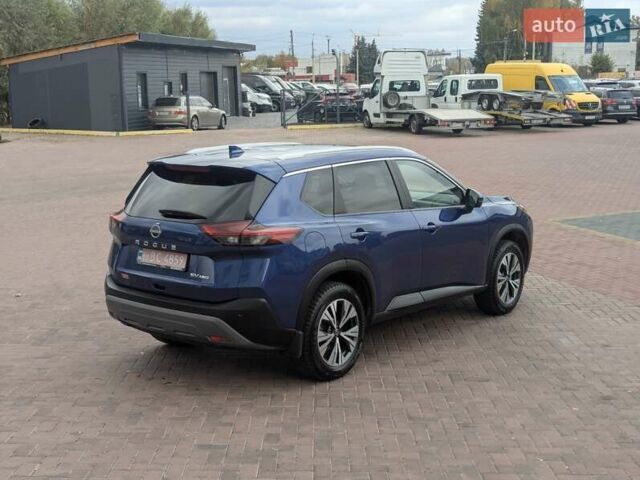Синий Ниссан Rogue, объемом двигателя 1.5 л и пробегом 52 тыс. км за 22500 $, фото 4 на Automoto.ua