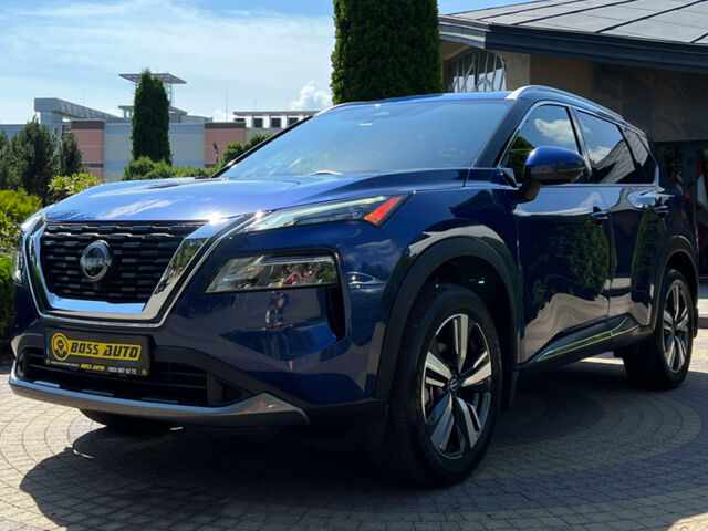 Синий Ниссан Rogue, объемом двигателя 1.5 л и пробегом 7 тыс. км за 29900 $, фото 2 на Automoto.ua