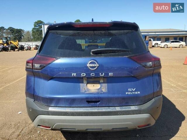 Синий Ниссан Rogue, объемом двигателя 1.5 л и пробегом 57 тыс. км за 5400 $, фото 5 на Automoto.ua