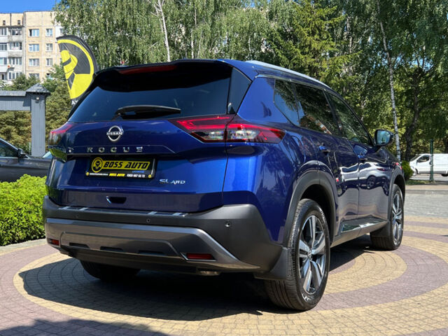 Синий Ниссан Rogue, объемом двигателя 1.5 л и пробегом 7 тыс. км за 29900 $, фото 6 на Automoto.ua