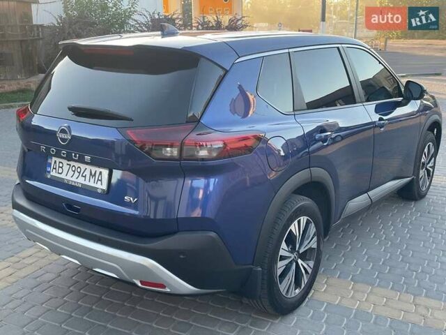 Синий Ниссан Rogue, объемом двигателя 1.5 л и пробегом 85 тыс. км за 22700 $, фото 2 на Automoto.ua