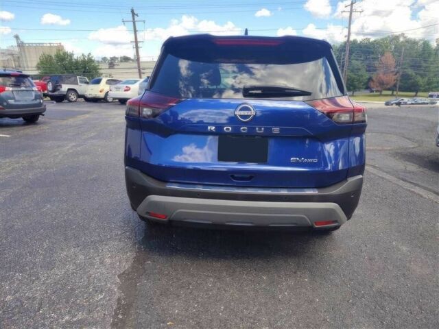 Синий Ниссан Rogue, объемом двигателя 1.5 л и пробегом 15 тыс. км за 14000 $, фото 6 на Automoto.ua