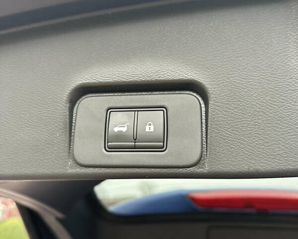 Синій Ніссан Rogue, об'ємом двигуна 2.49 л та пробігом 35 тис. км за 23000 $, фото 45 на Automoto.ua