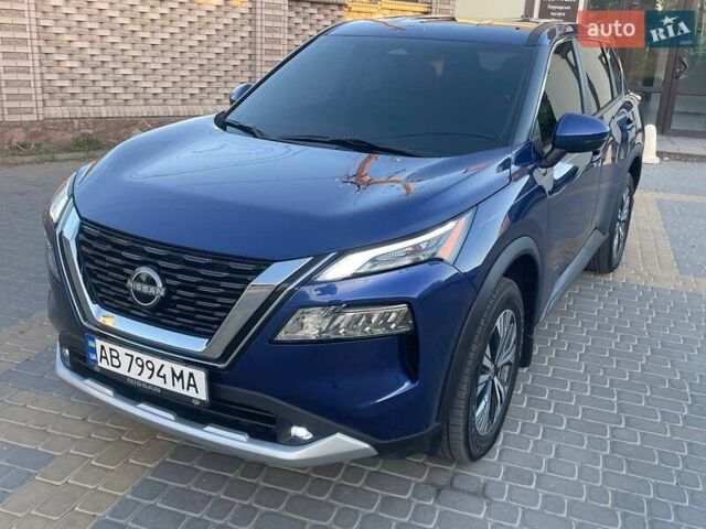 Синий Ниссан Rogue, объемом двигателя 1.5 л и пробегом 85 тыс. км за 22700 $, фото 6 на Automoto.ua