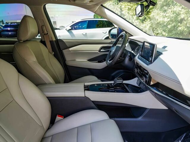 Синий Ниссан Rogue, объемом двигателя 1.5 л и пробегом 23 тыс. км за 6300 $, фото 8 на Automoto.ua