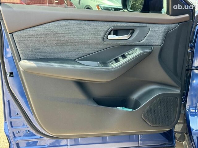 Синій Ніссан Rogue, об'ємом двигуна 1.5 л та пробігом 22 тис. км за 26490 $, фото 18 на Automoto.ua