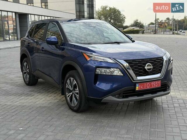 Синий Ниссан Rogue, объемом двигателя 1.5 л и пробегом 31 тыс. км за 23999 $, фото 1 на Automoto.ua