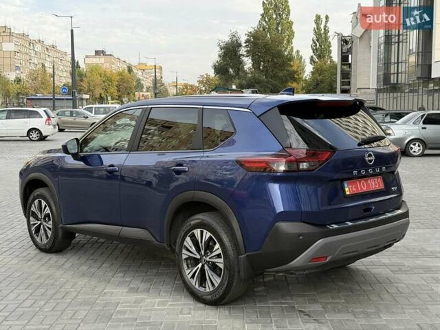 Синий Ниссан Rogue, объемом двигателя 1.5 л и пробегом 31 тыс. км за 23999 $, фото 8 на Automoto.ua