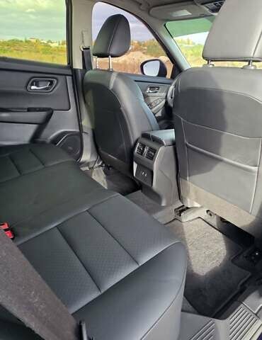 Синий Ниссан Rogue, объемом двигателя 1.5 л и пробегом 7 тыс. км за 23999 $, фото 2 на Automoto.ua