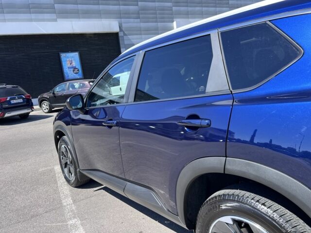 Синий Ниссан Rogue, объемом двигателя 1.5 л и пробегом 3 тыс. км за 24200 $, фото 9 на Automoto.ua