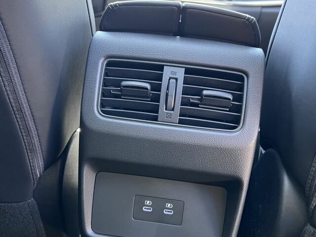 Синий Ниссан Rogue, объемом двигателя 1.5 л и пробегом 3 тыс. км за 24200 $, фото 22 на Automoto.ua