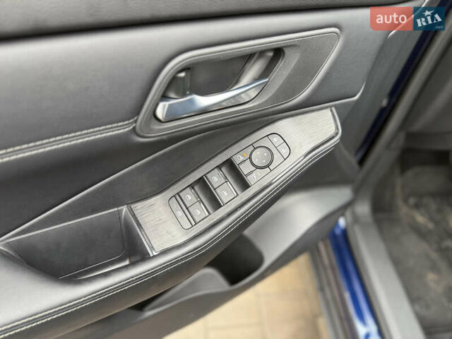 Синий Ниссан Rogue, объемом двигателя 1.5 л и пробегом 6 тыс. км за 22888 $, фото 17 на Automoto.ua