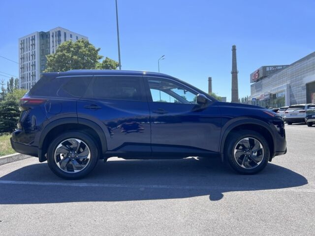 Синий Ниссан Rogue, объемом двигателя 1.5 л и пробегом 3 тыс. км за 24200 $, фото 13 на Automoto.ua