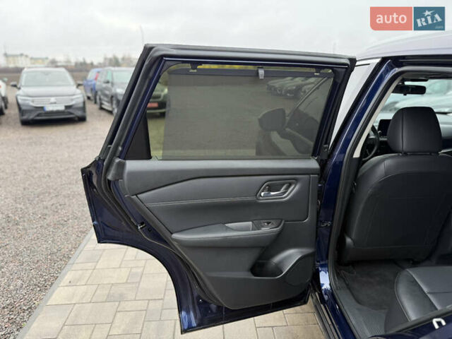 Синий Ниссан Rogue, объемом двигателя 1.5 л и пробегом 6 тыс. км за 22888 $, фото 16 на Automoto.ua