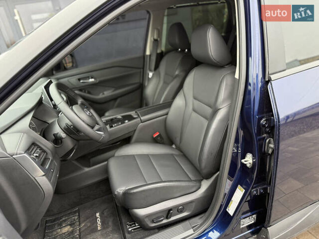 Синий Ниссан Rogue, объемом двигателя 1.5 л и пробегом 6 тыс. км за 22888 $, фото 18 на Automoto.ua