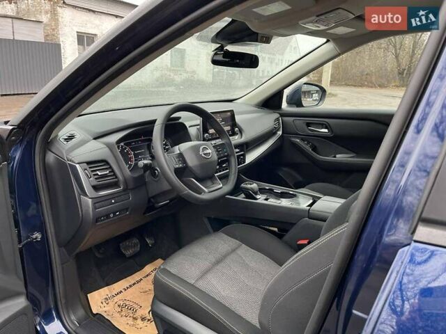 Синій Ніссан Rogue, об'ємом двигуна 1.5 л та пробігом 10 тис. км за 23800 $, фото 8 на Automoto.ua