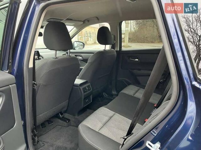 Синій Ніссан Rogue, об'ємом двигуна 1.5 л та пробігом 10 тис. км за 23800 $, фото 9 на Automoto.ua