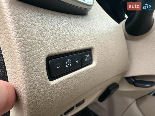 Зеленый Ниссан Rogue, объемом двигателя 2.5 л и пробегом 120 тыс. км за 11440 $, фото 10 на Automoto.ua