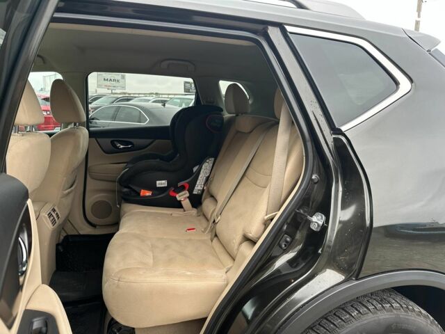 Зелений Ніссан Rogue, об'ємом двигуна 2.5 л та пробігом 120 тис. км за 11490 $, фото 18 на Automoto.ua