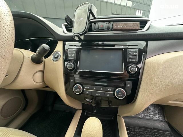 Зелений Ніссан Rogue, об'ємом двигуна 2.5 л та пробігом 120 тис. км за 11490 $, фото 27 на Automoto.ua