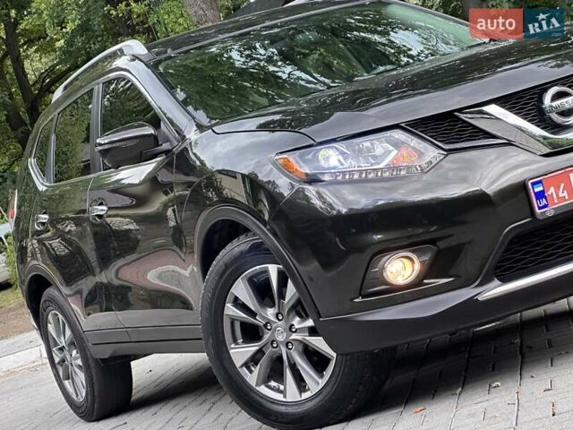 Зеленый Ниссан Rogue, объемом двигателя 2.49 л и пробегом 134 тыс. км за 12950 $, фото 5 на Automoto.ua
