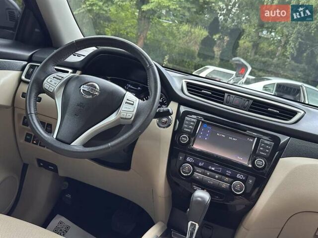 Зеленый Ниссан Rogue, объемом двигателя 2.49 л и пробегом 134 тыс. км за 12950 $, фото 102 на Automoto.ua