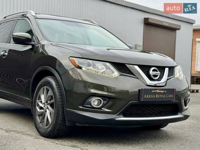 Зеленый Ниссан Rogue, объемом двигателя 2.5 л и пробегом 142 тыс. км за 14900 $, фото 6 на Automoto.ua
