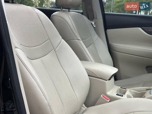 Зеленый Ниссан Rogue, объемом двигателя 2.49 л и пробегом 134 тыс. км за 12950 $, фото 83 на Automoto.ua