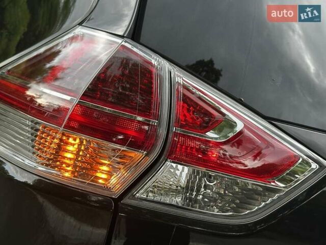 Зеленый Ниссан Rogue, объемом двигателя 2.49 л и пробегом 134 тыс. км за 12950 $, фото 30 на Automoto.ua