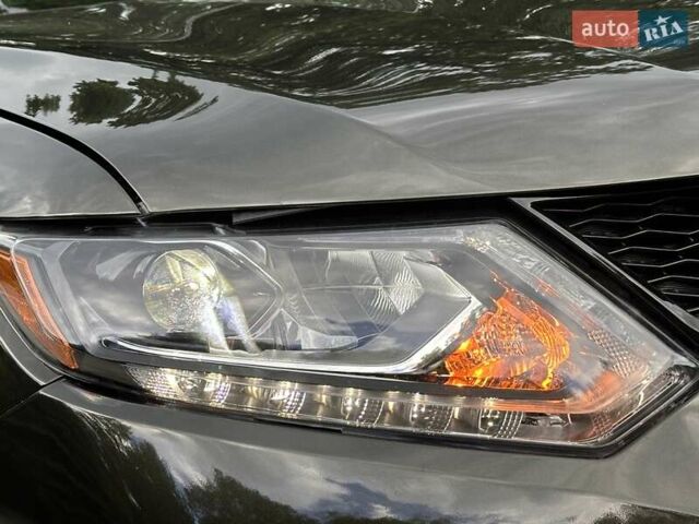 Зеленый Ниссан Rogue, объемом двигателя 2.49 л и пробегом 134 тыс. км за 12950 $, фото 8 на Automoto.ua